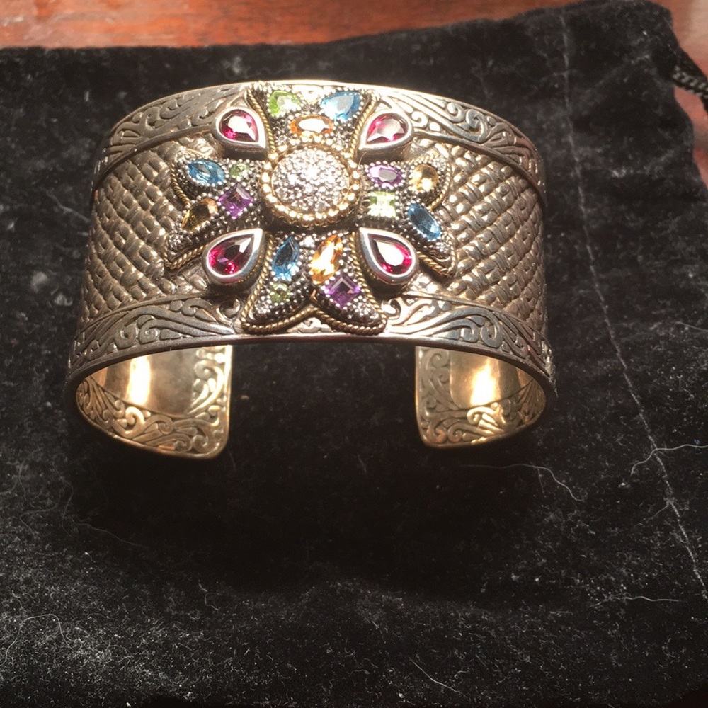 Effy cuff